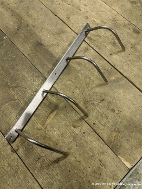 cup hanger